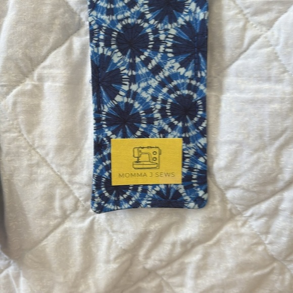 Great Teacher 🎁 Blue Patterned Lanyard/pen holder with ID Holder - Picture 2 of 3